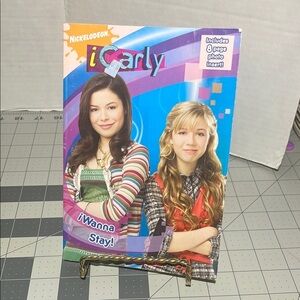 Nickelodeon iCarly book I wanna stay paperback